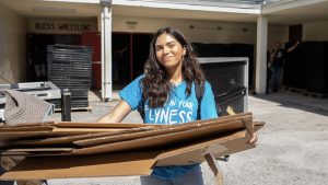 Ways to Cope With Natural Disaster Stress_ft image